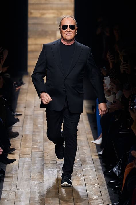 michael kors unterstützt israel|Designer Michael Kors And Capri Holdings Announce Donation I.